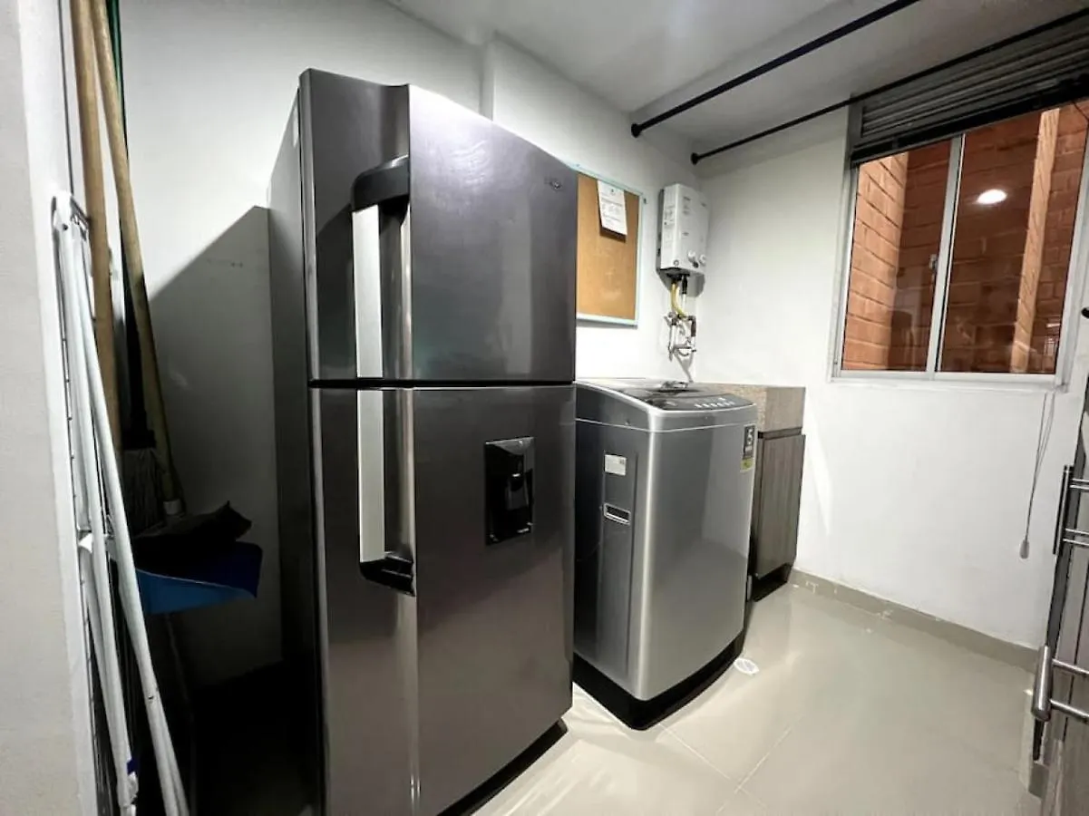 Edificio 2 Sur 404 3 Bed, 200 Mbps Wifi, Guest Friendly, Poblado Appartement Medellín Colombia